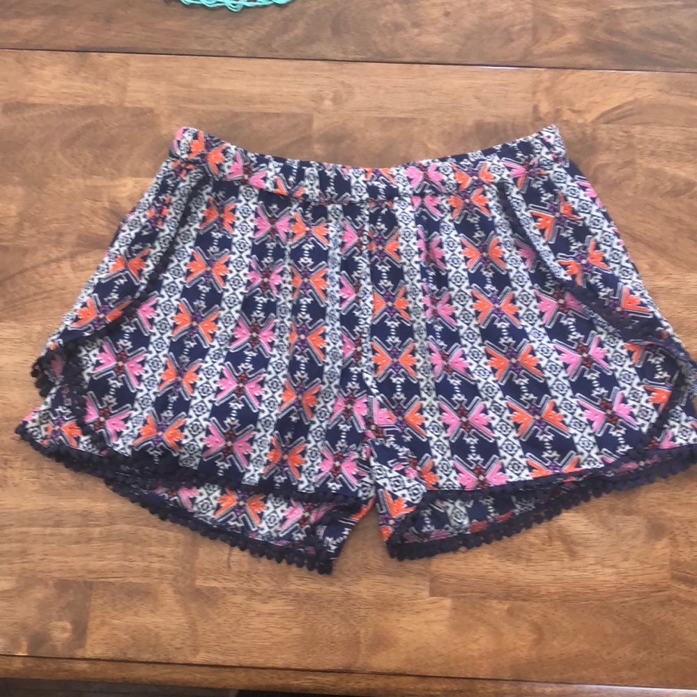 Red Camel Shorts